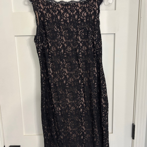 Adrianna Papell Black Lace Dress with Nude Lining - Picture 8 of 10